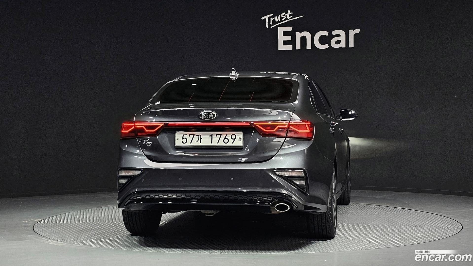 Main__Slider__Photo:K3 Kia 2019.0-3