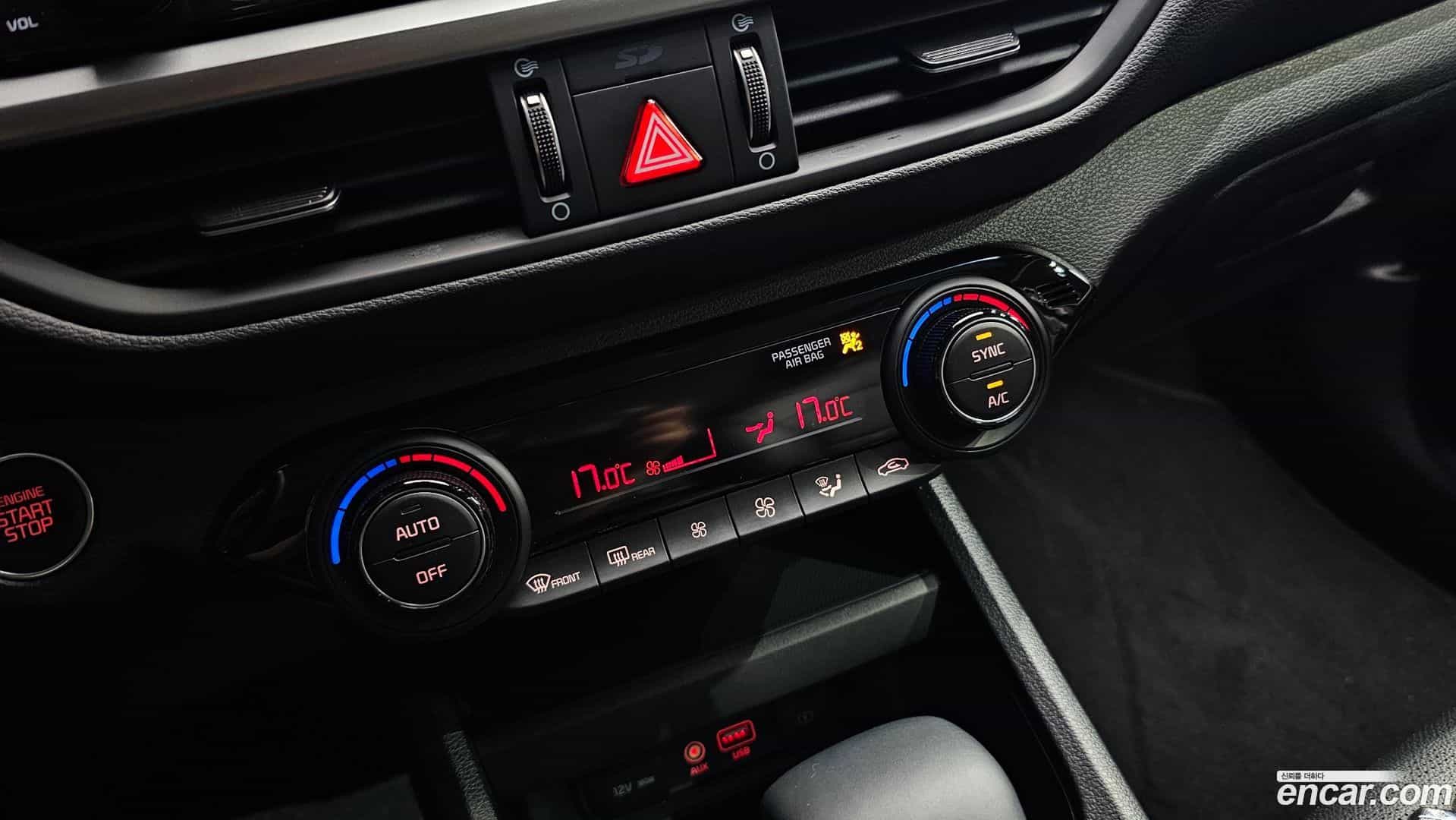 K3 Kia 2019.0-OPTION-020
