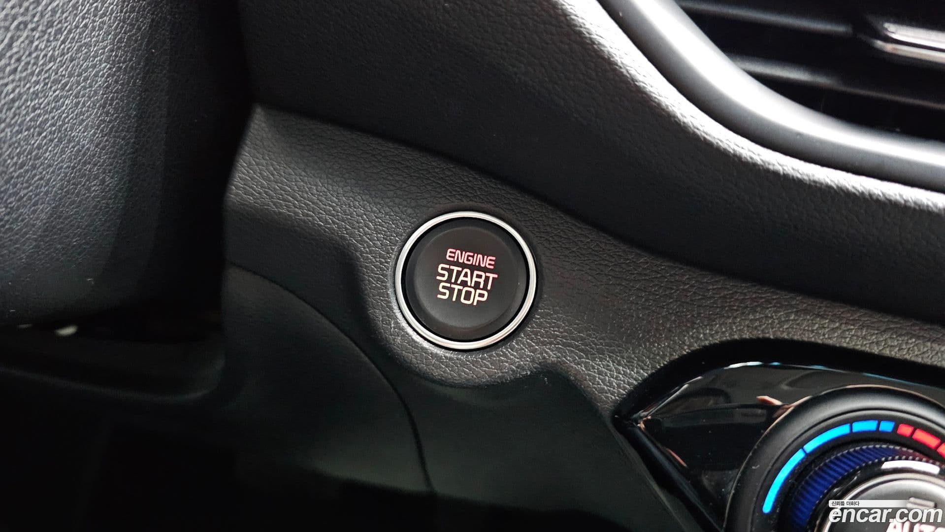 Main__Slider__Photo:K3 Kia 2019.0-19