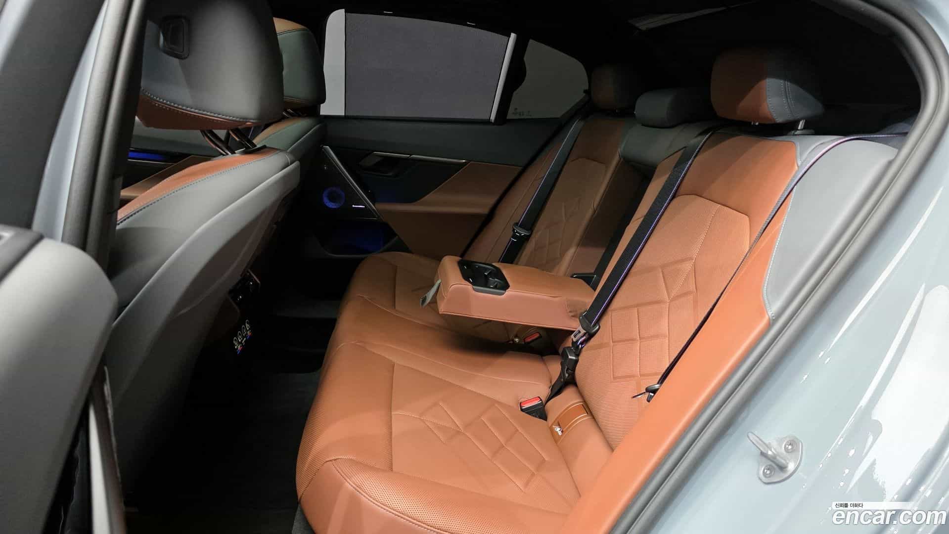 5-Series BMW 2025.10-OPTION-016