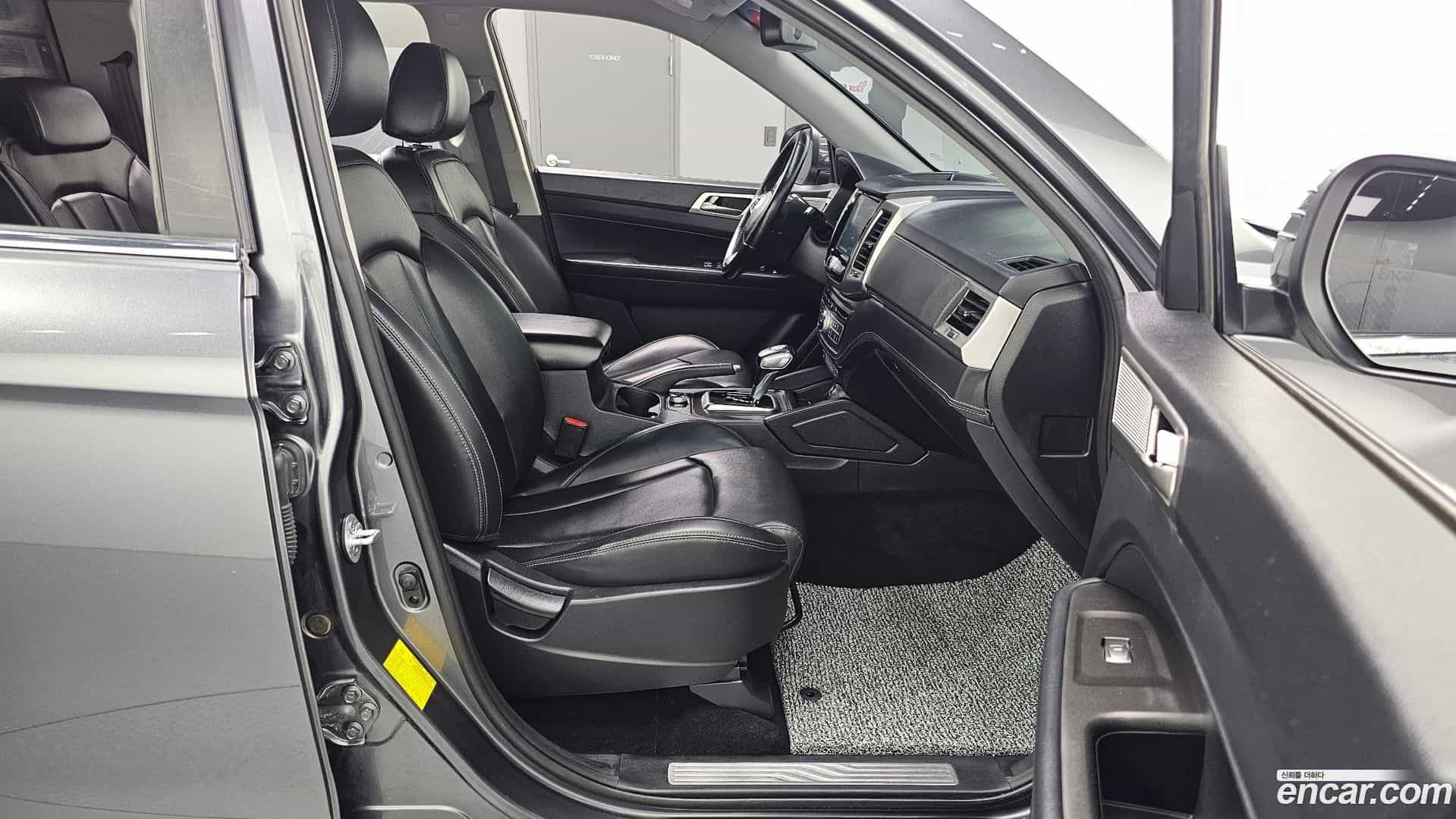 Rexton KG Mobility 2019.2-OPTION-016