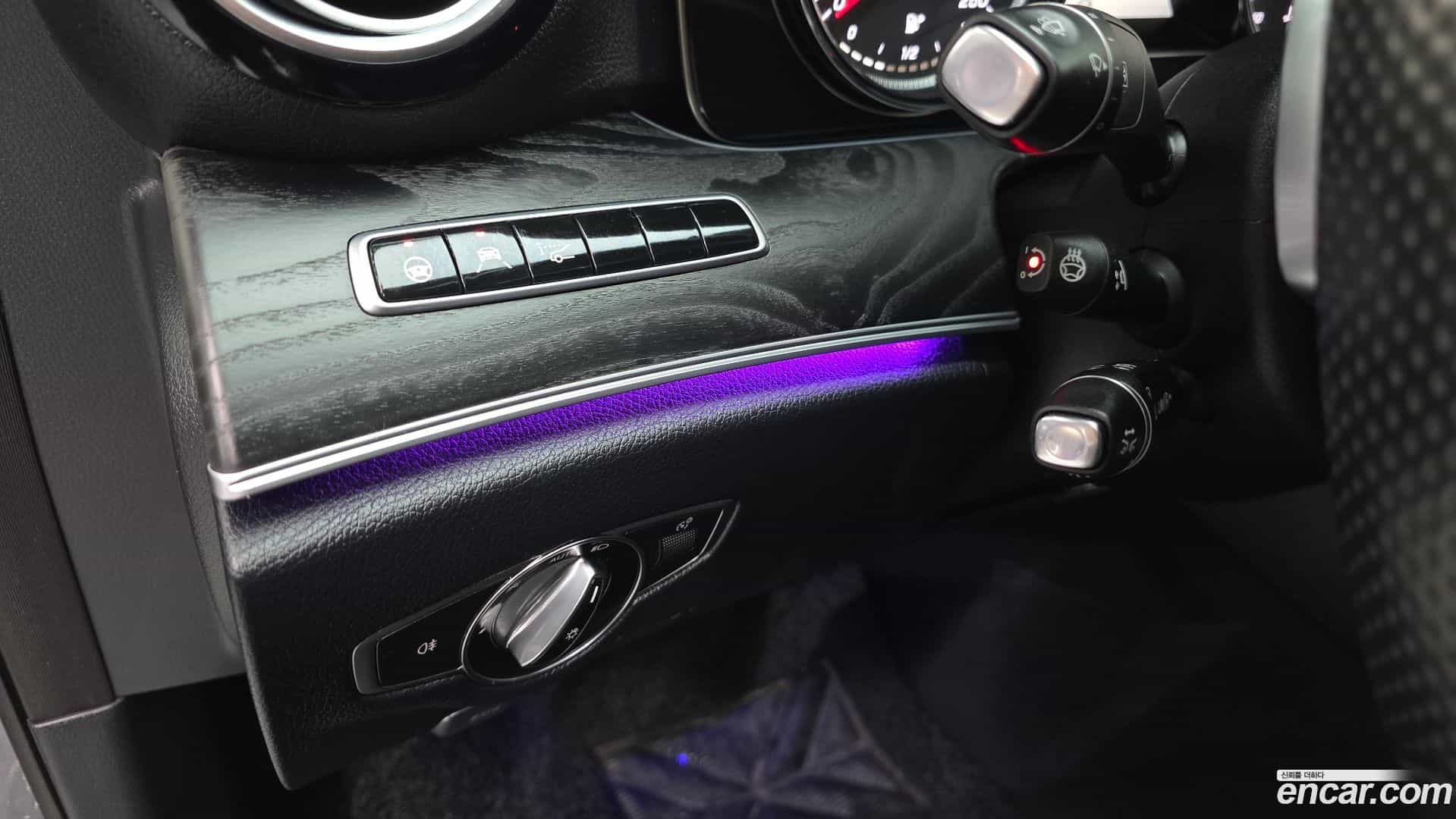 E-Class Mercedes-Benz 2018.0-OPTION-019