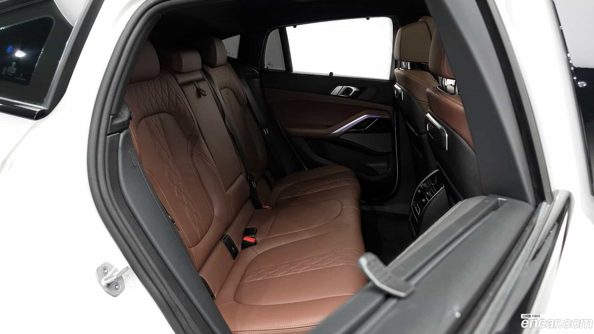 X6 BMW 2024.6-OPTION-015