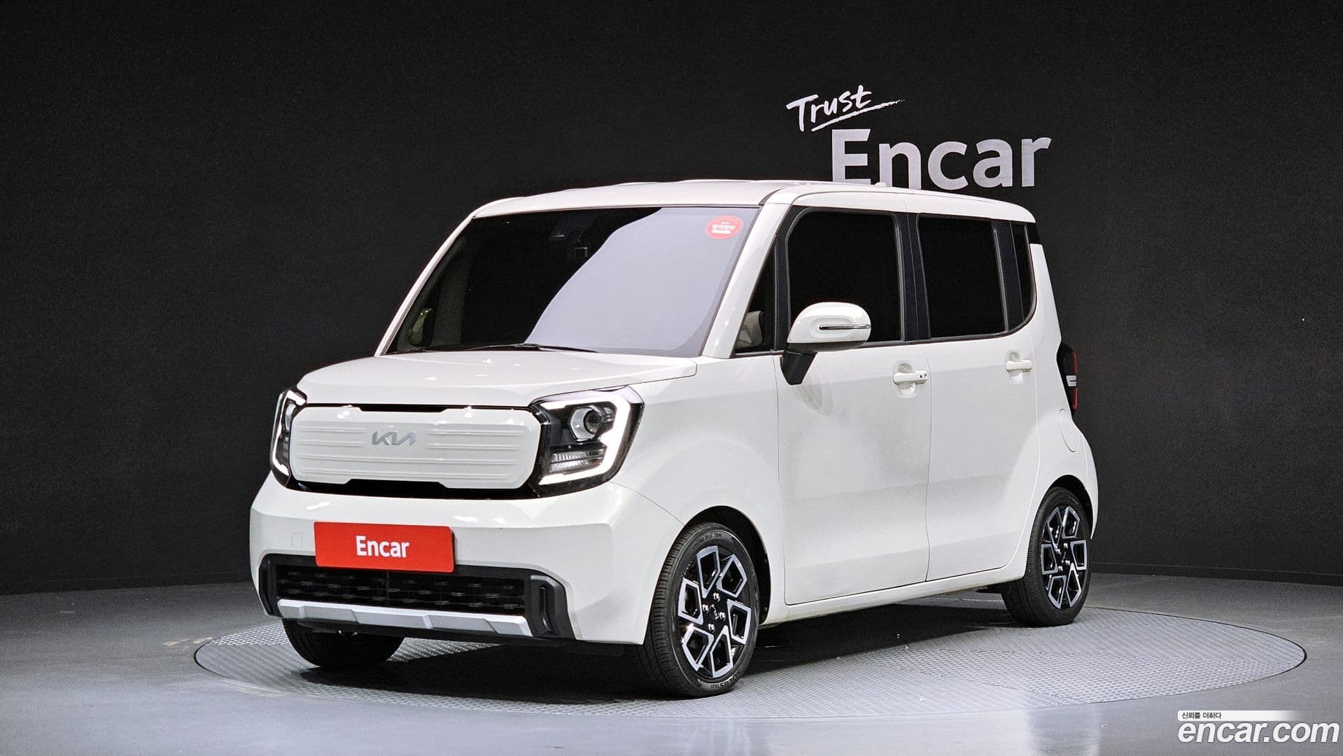Main__Slider__Photo:RAY Kia 2023.8-0