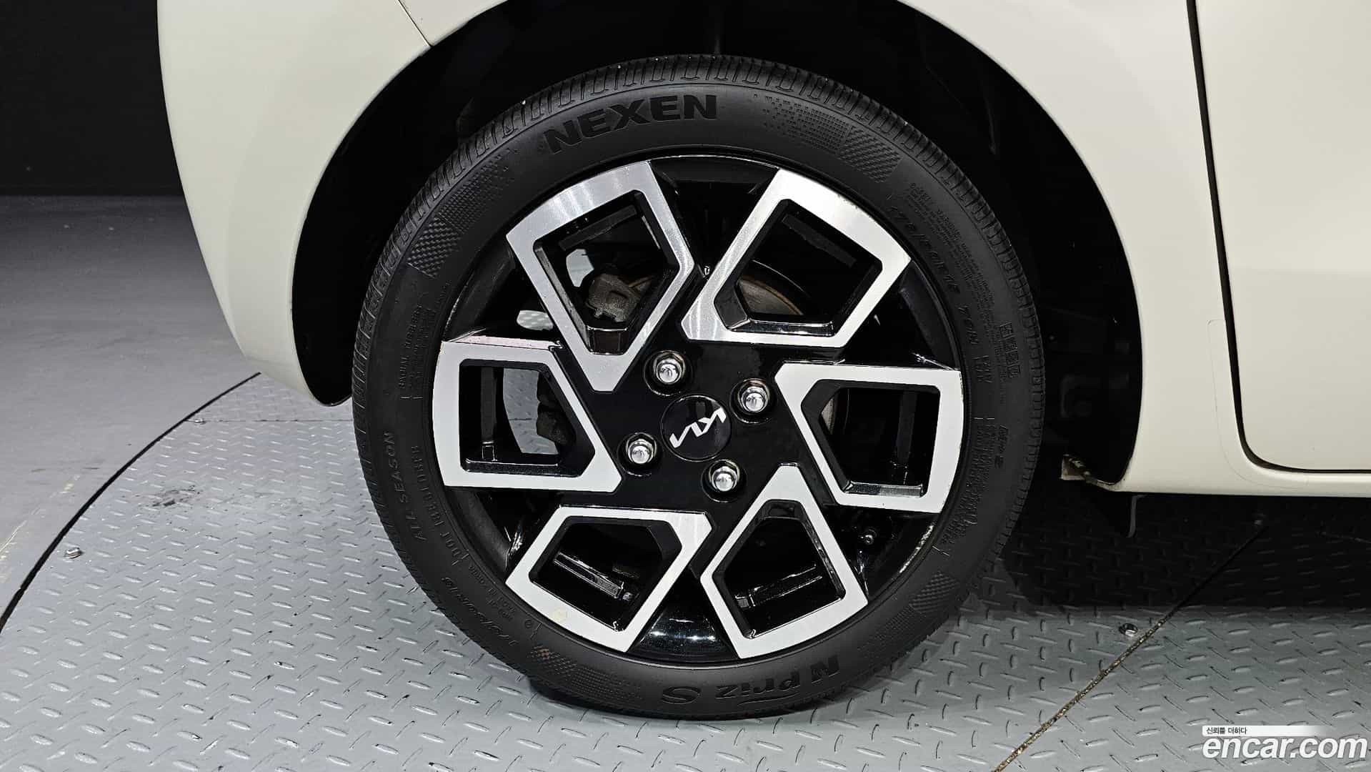 RAY Kia 2023.8-OUTER-005