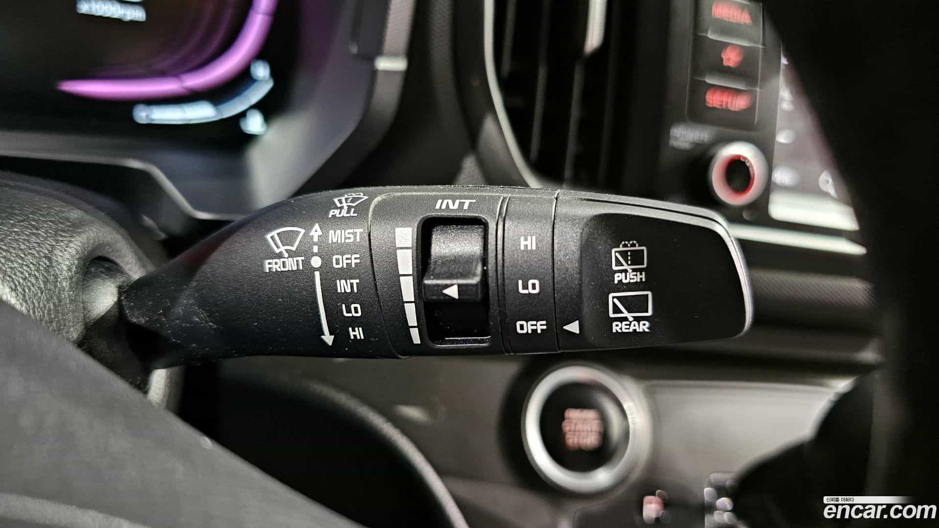 RAY Kia 2023.8-OPTION-048