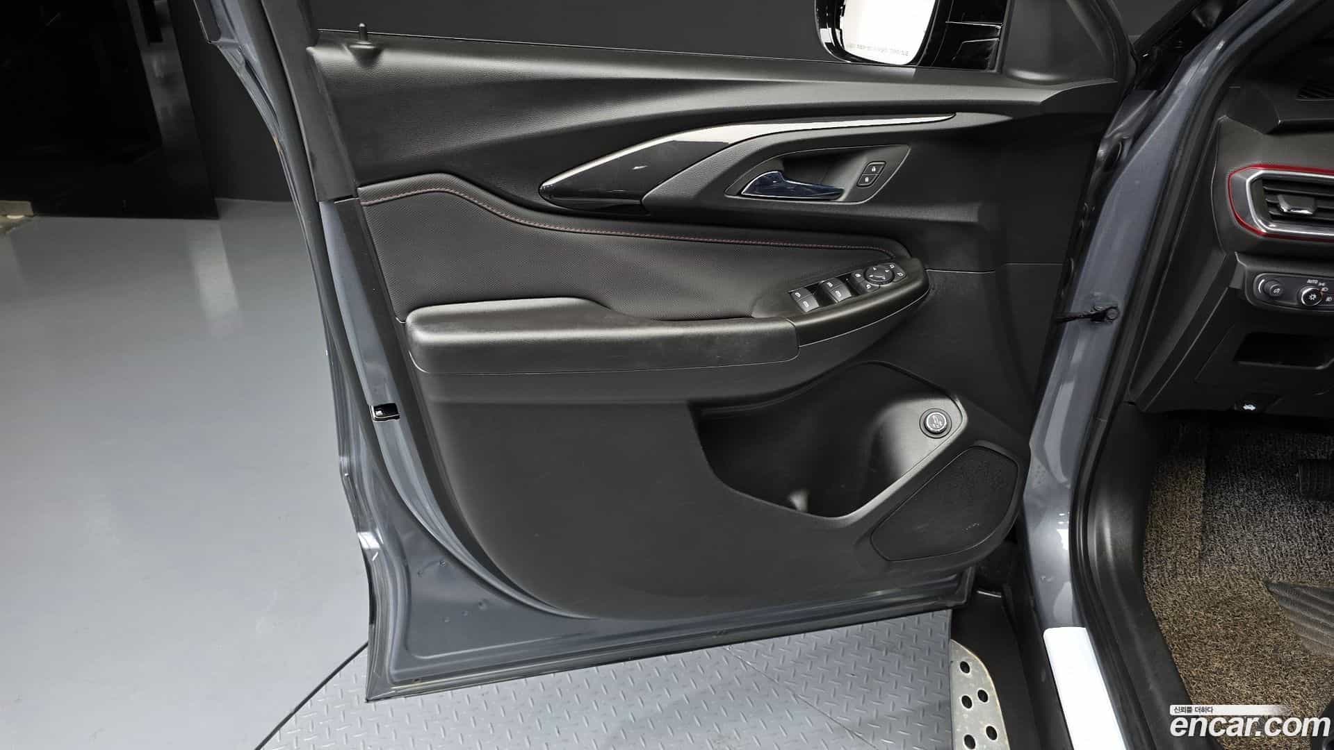 Trailblazer Chevrolet 2021.6-INNER-034