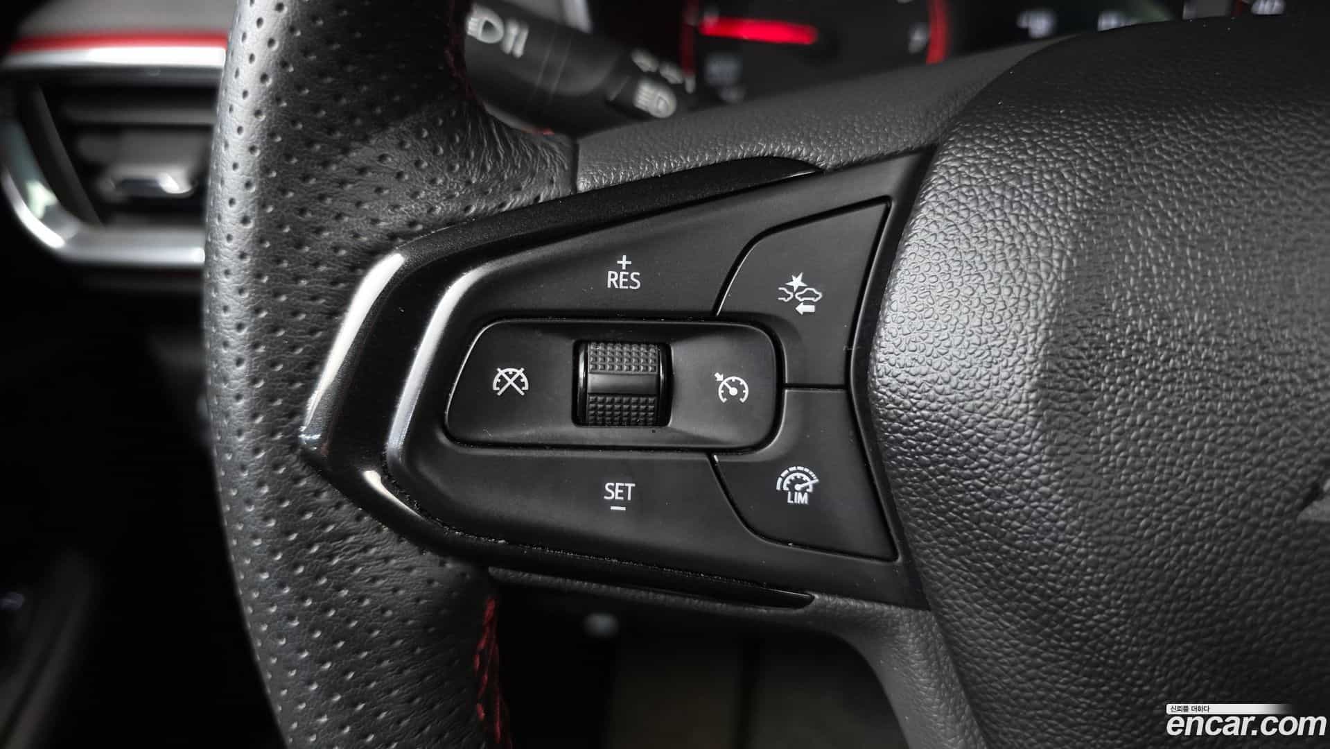Trailblazer Chevrolet 2021.6-OPTION-046
