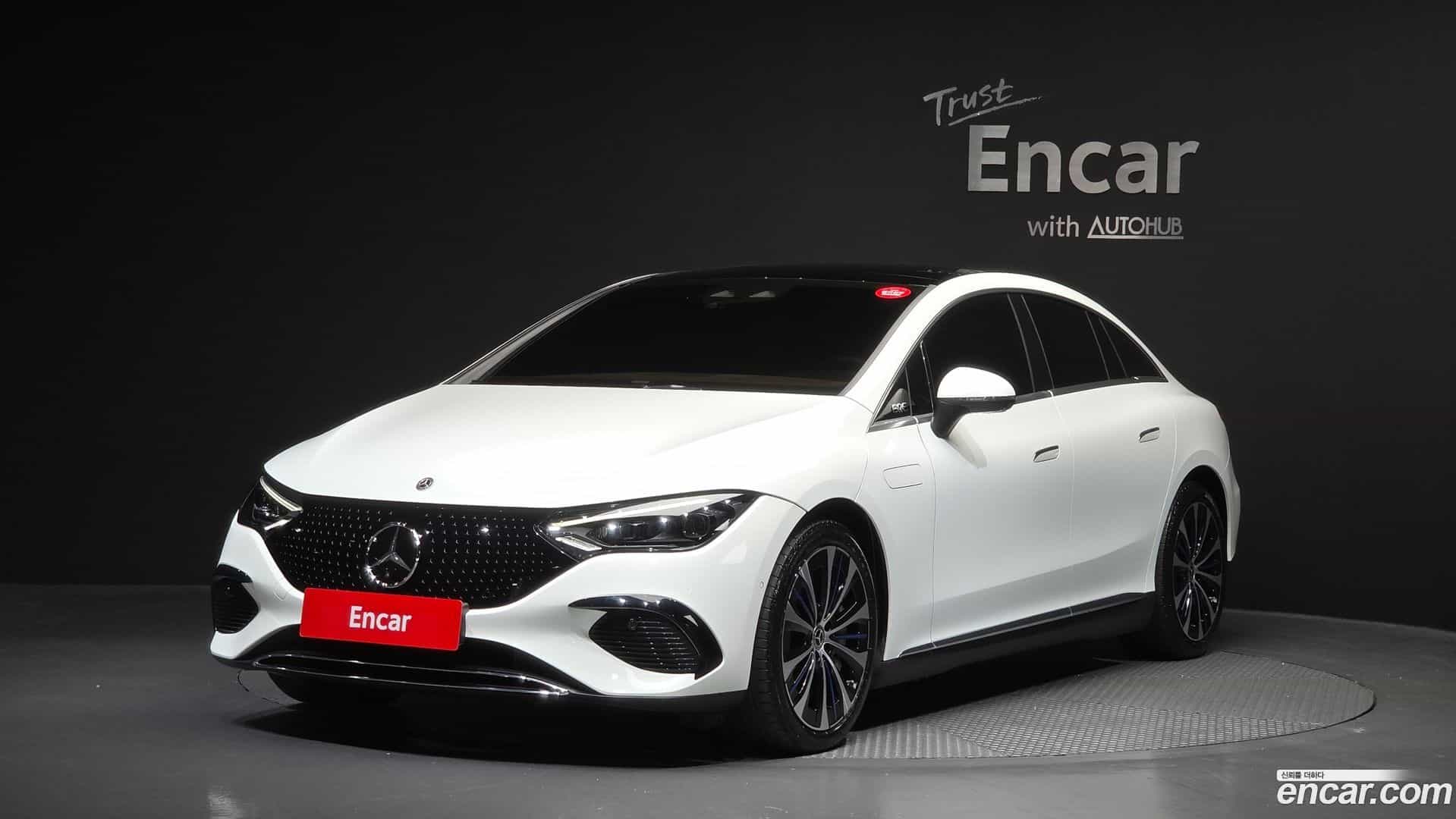 EQE Mercedes-Benz 2023.11-OUTER-001