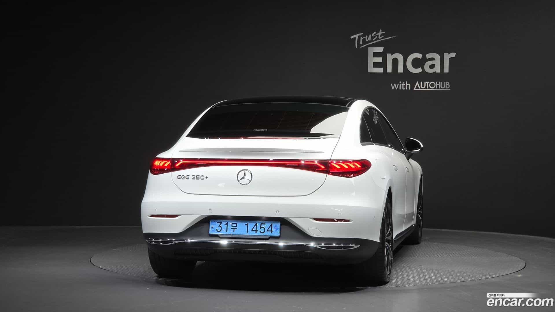 EQE Mercedes-Benz 2023.11-OUTER-004
