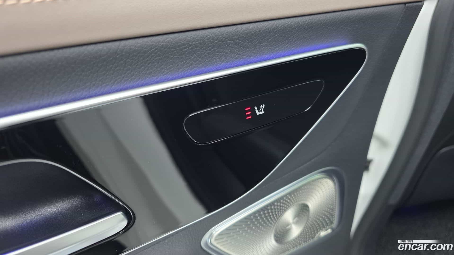 EQE Mercedes-Benz 2023.11-OPTION-022