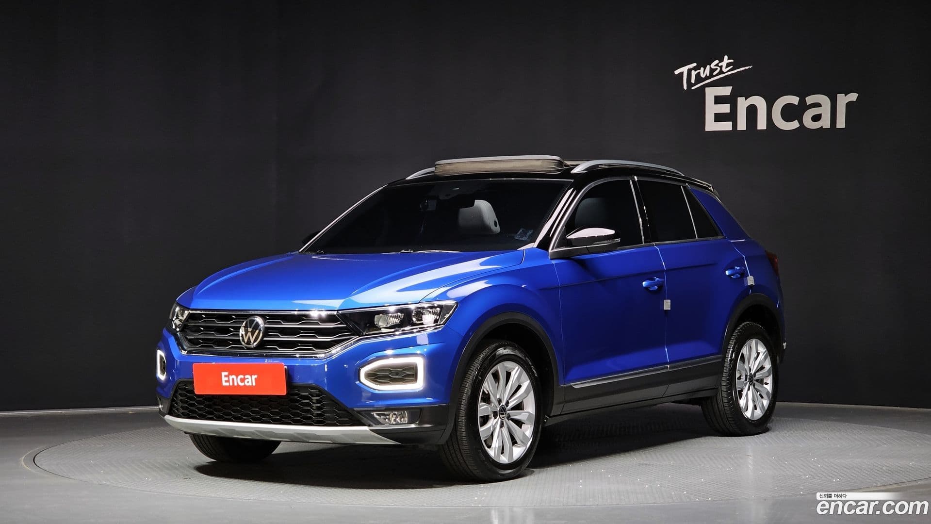 Main__Slider__Photo:T-Roc Volkswagen 2022.2-0