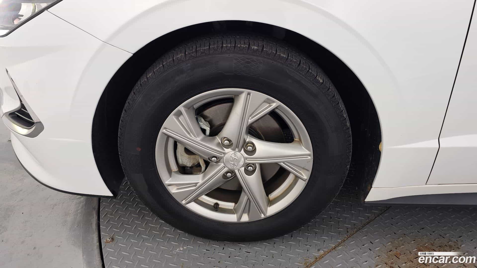 Sonata Hyundai 2019.3-OUTER-005