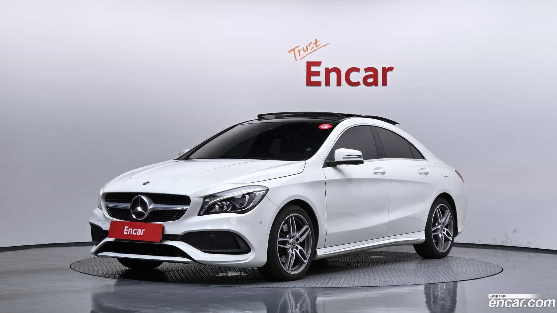 CLA-Class Mercedes-Benz 2017.9-OUTER-001
