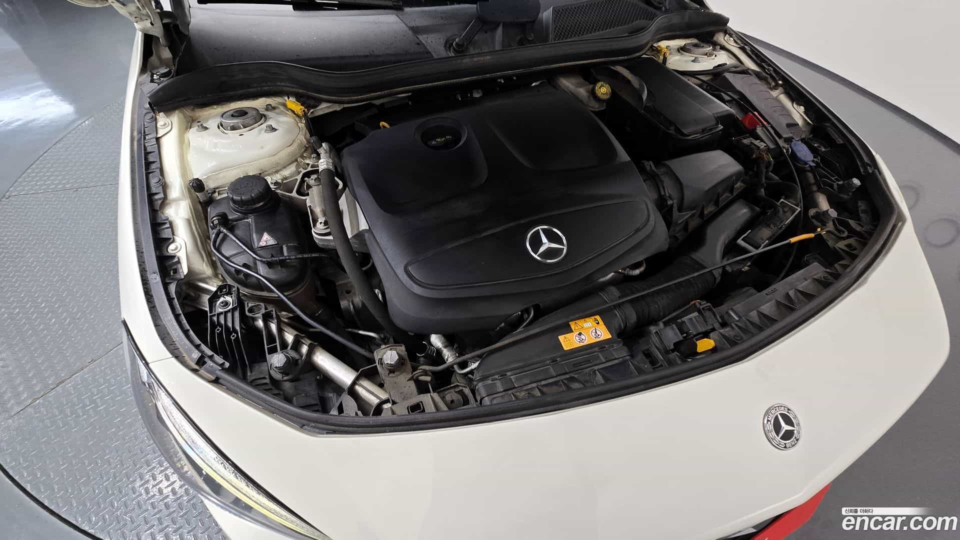 CLA-Class Mercedes-Benz 2017.9-OUTER-006