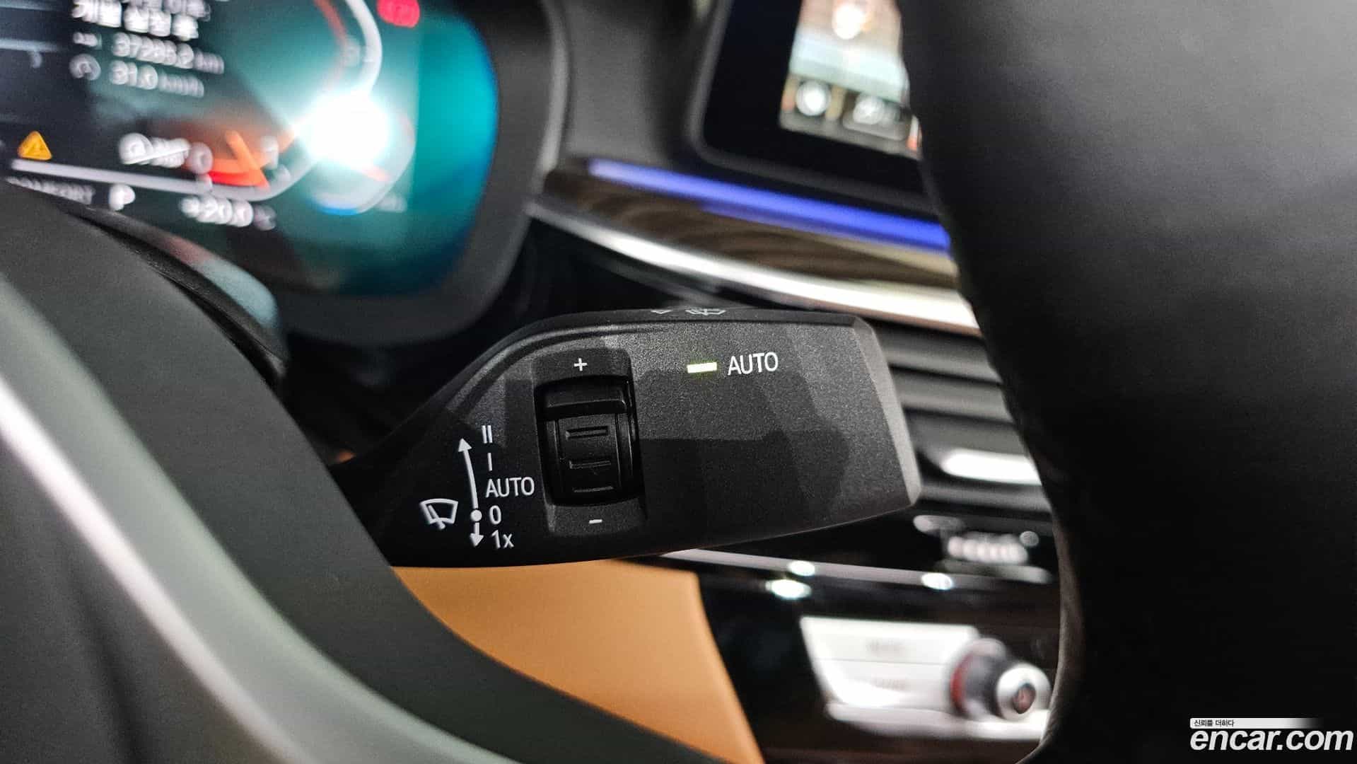 5-Series BMW 2022.2-OPTION-041