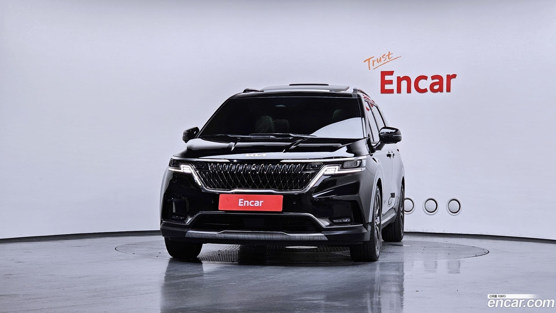 Main__Slider__Photo:Canival Kia 2022.9-2