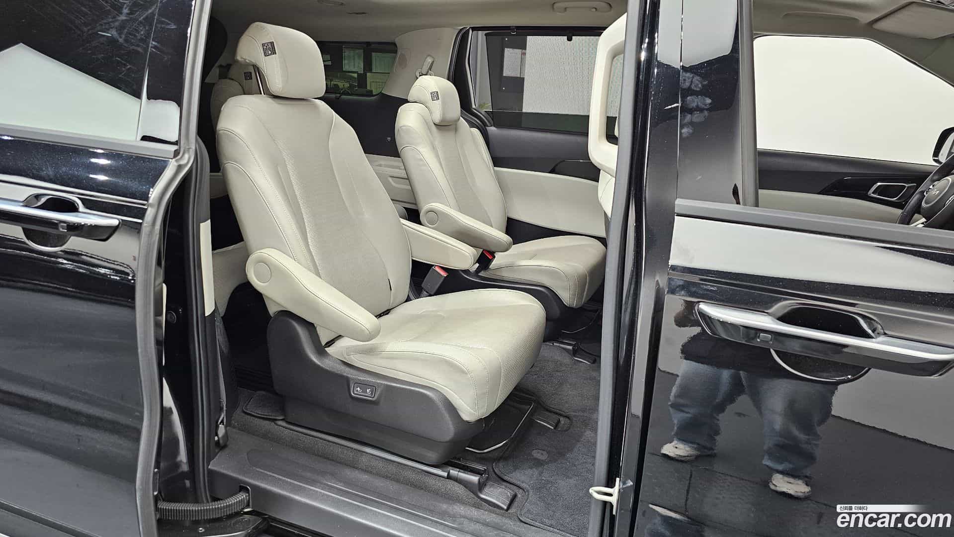 Canival Kia 2022.9-OPTION-015