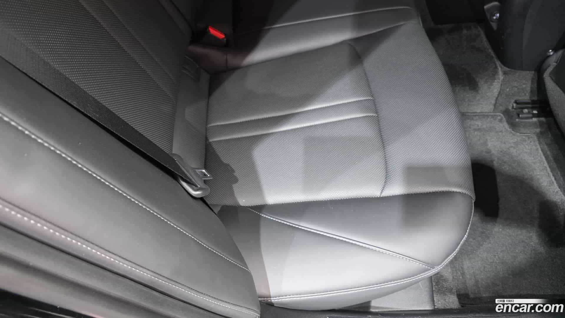 Sonata Hyundai 2021.0-INNER-010