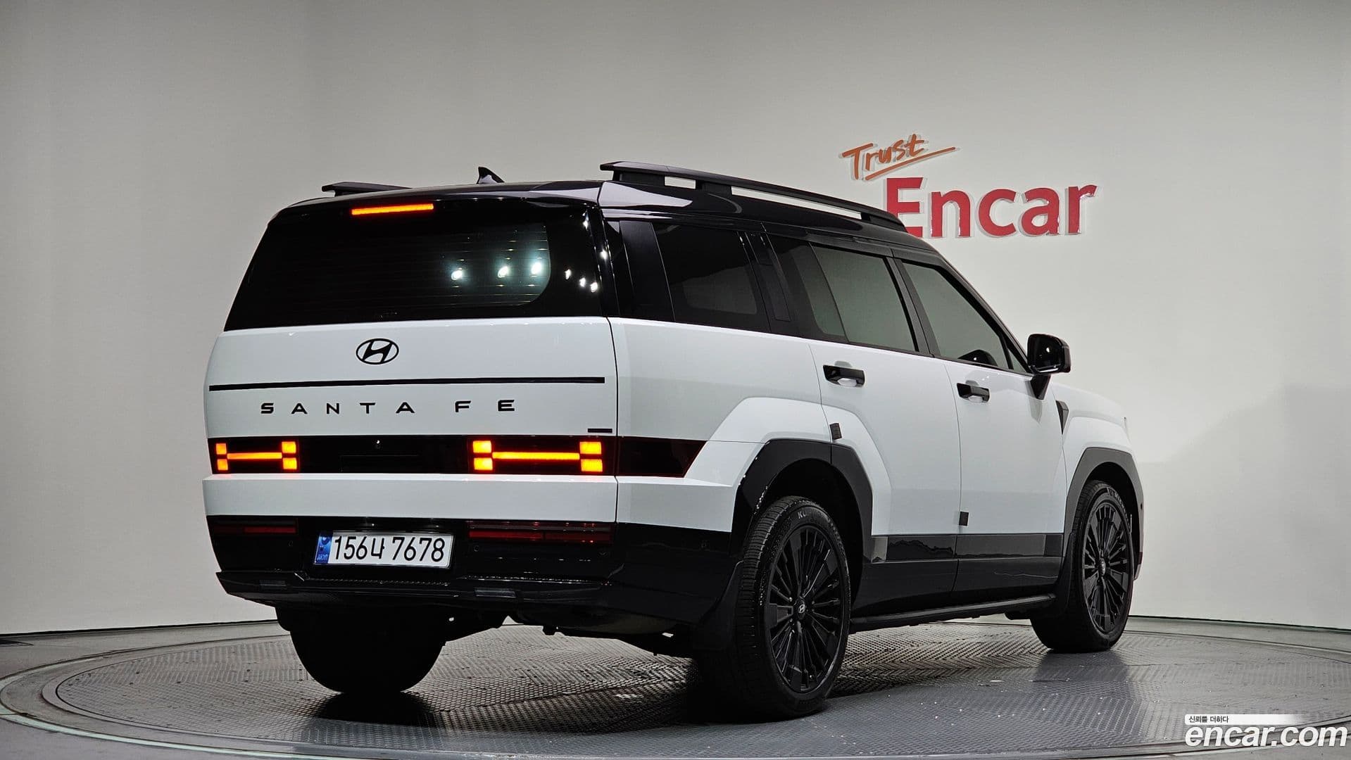 Main__Slider__Photo:Santafe Hyundai 2024.11-1