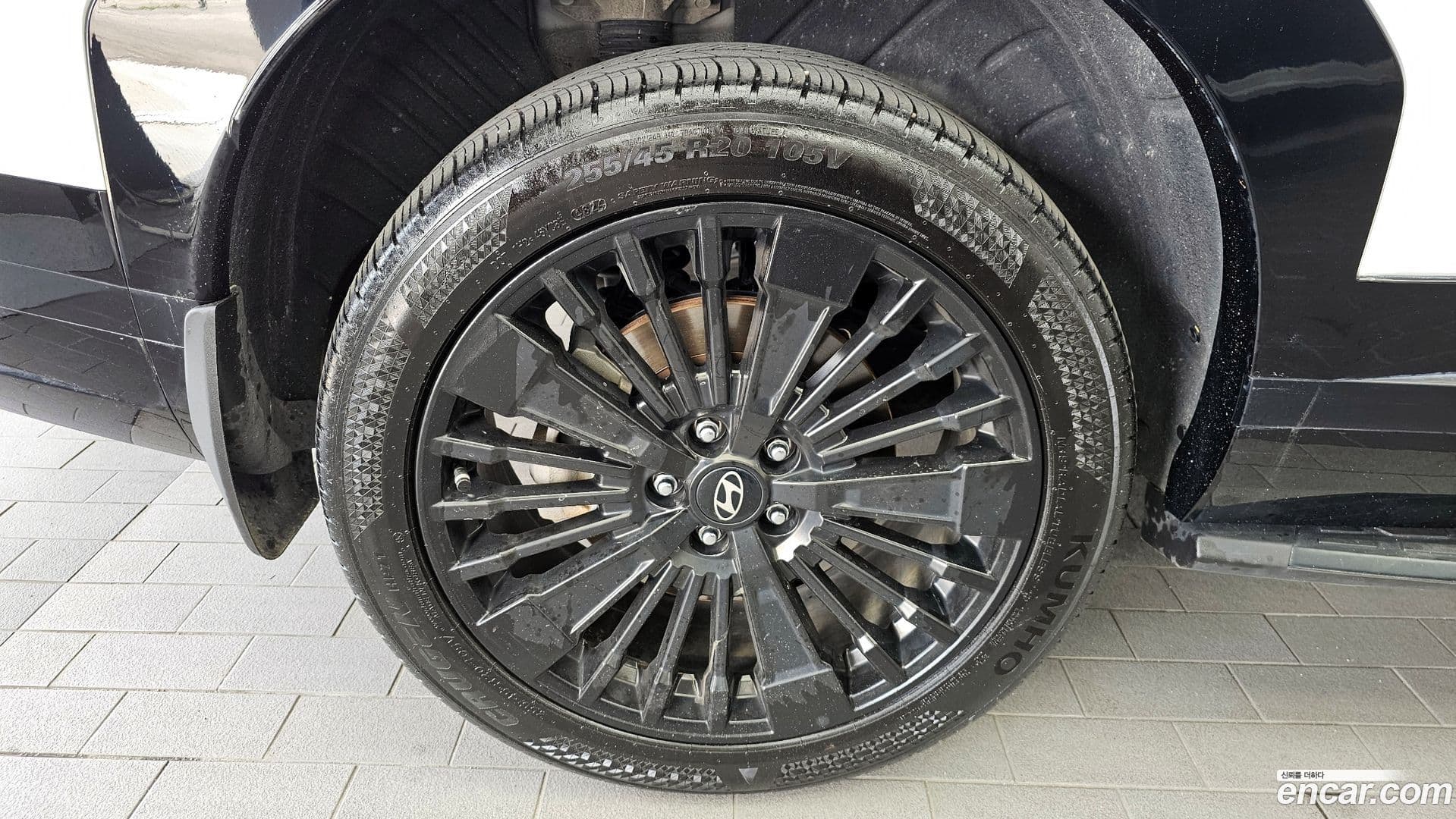 Main__Slider__Photo:Santafe Hyundai 2024.11-4