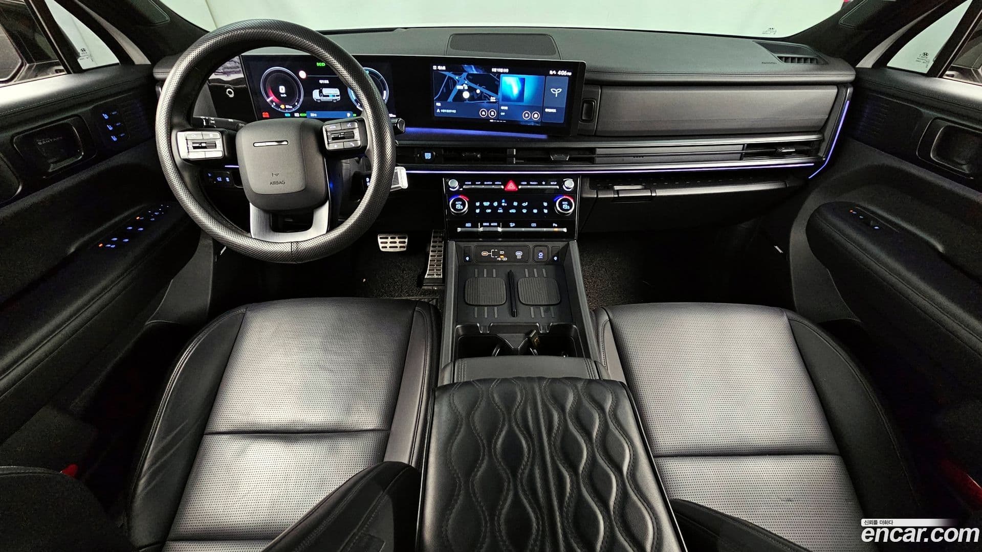 Main__Slider__Photo:Santafe Hyundai 2024.11-6