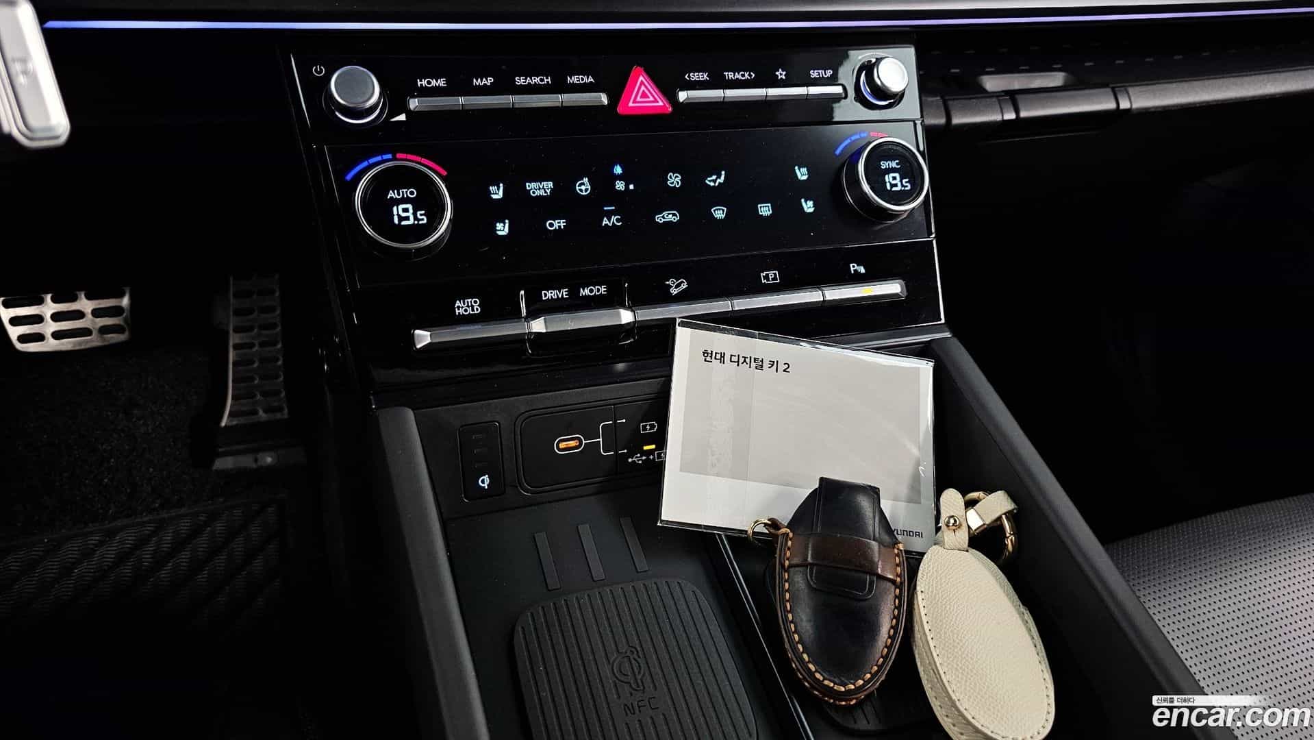 Santafe Hyundai 2024.11-OPTION-046