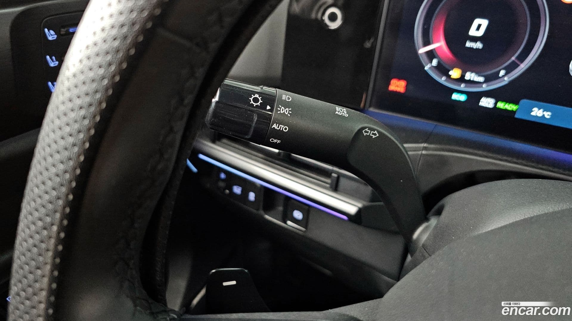Main__Slider__Photo:Santafe Hyundai 2024.11-35