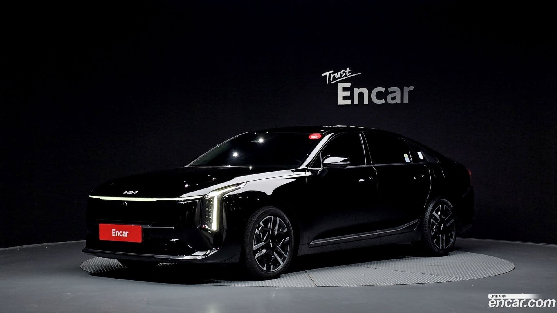 Main__Slider__Photo:K8 Kia 2024.8-0