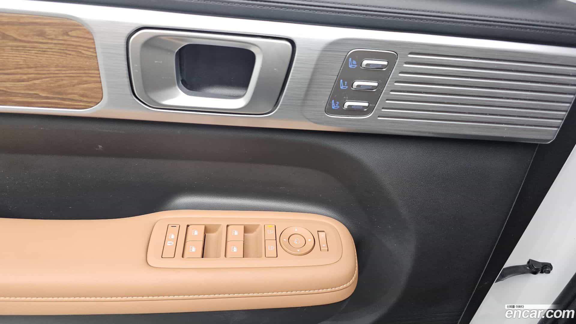 Santafe Hyundai 2023.8-OPTION-040