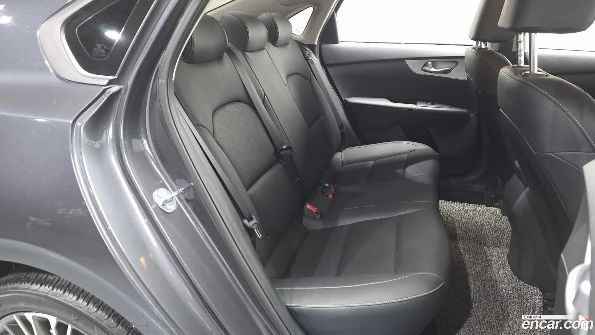 K3 Kia 2022.0-OPTION-015