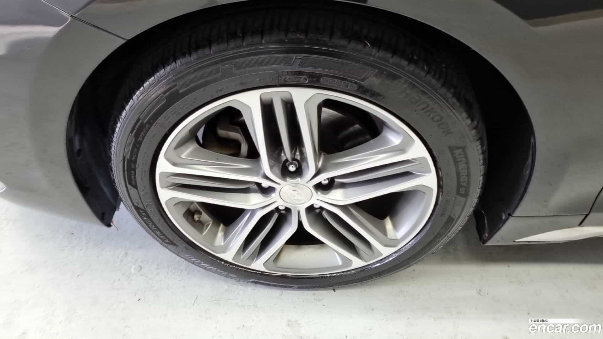 Grandeur Hyundai 2017.7-OUTER-005