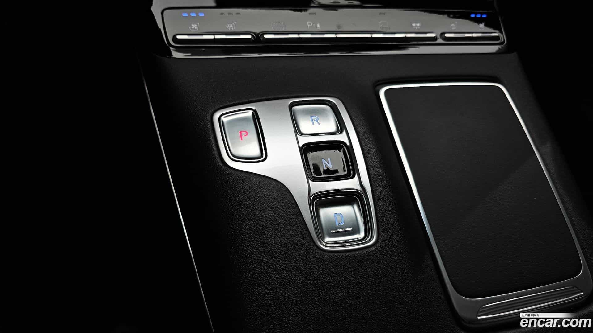 Grandeur Hyundai 2020.11-INNER-009