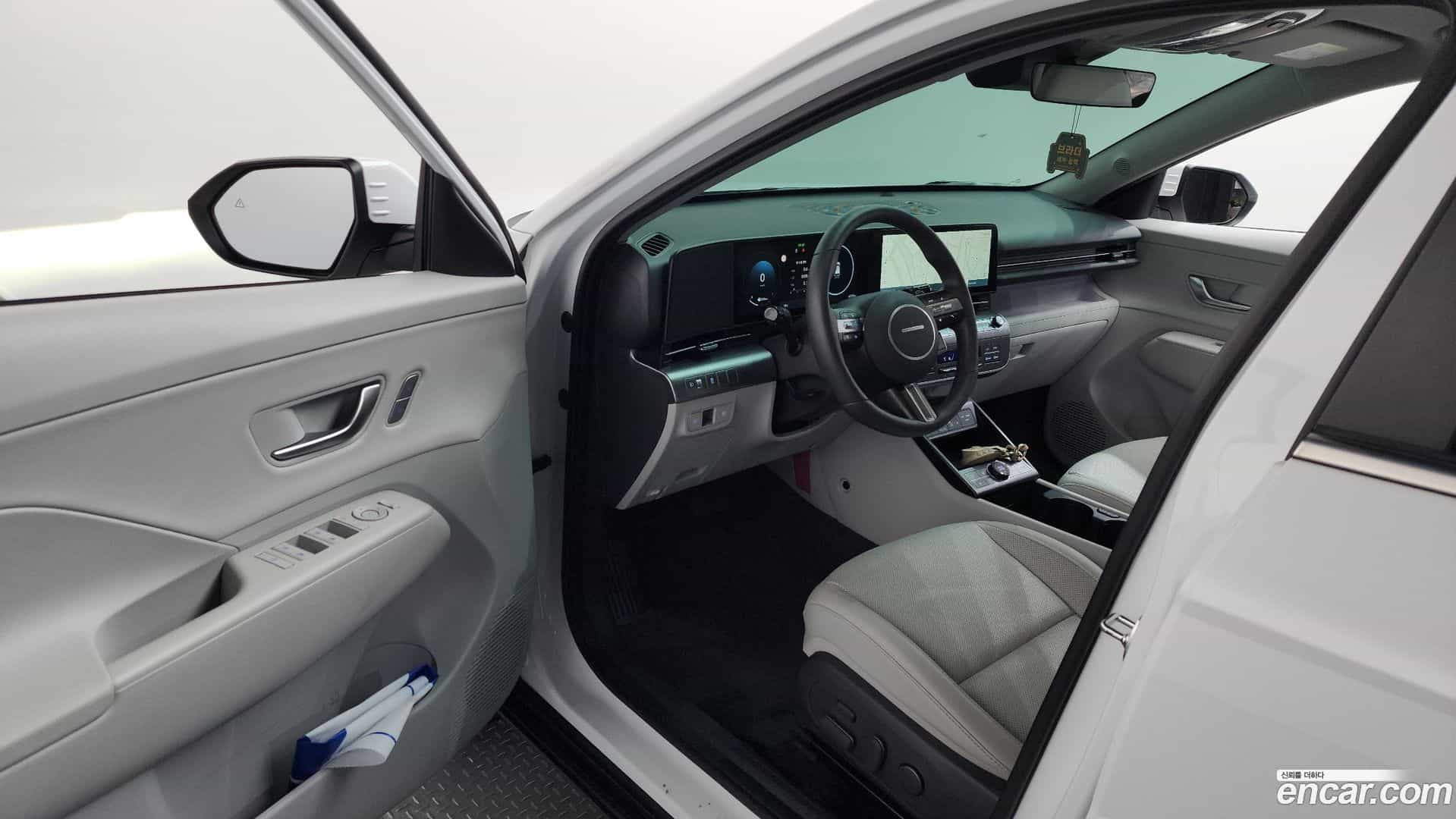 Kona Hyundai 2024.3-INNER-010