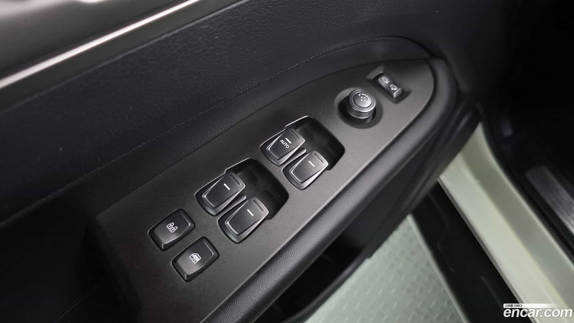 Rexton KG Mobility 2018.8-OPTION-017