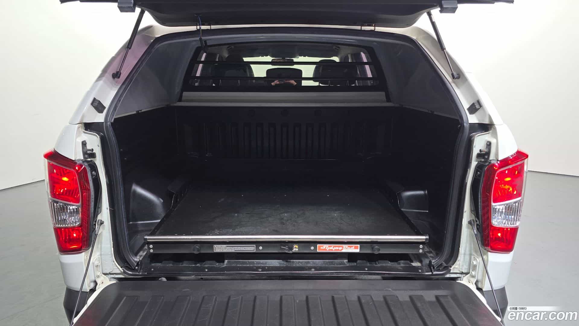 Rexton KG Mobility 2018.8-OPTION-042
