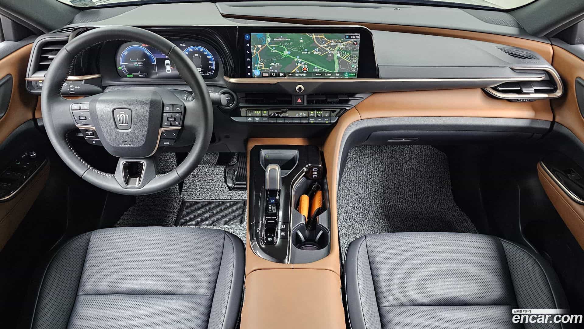 Crown Toyota 2025.4-INNER-007