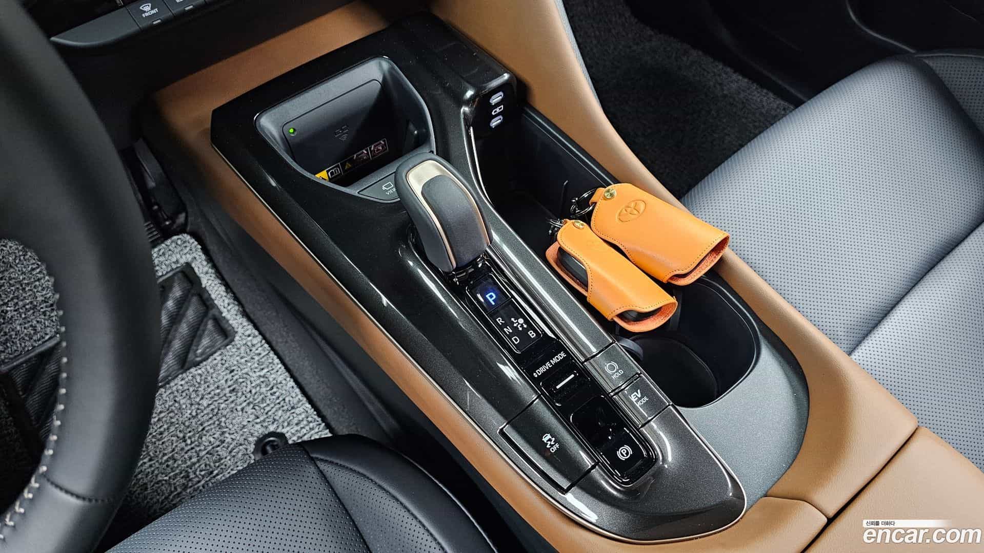 Crown Toyota 2025.4-INNER-009