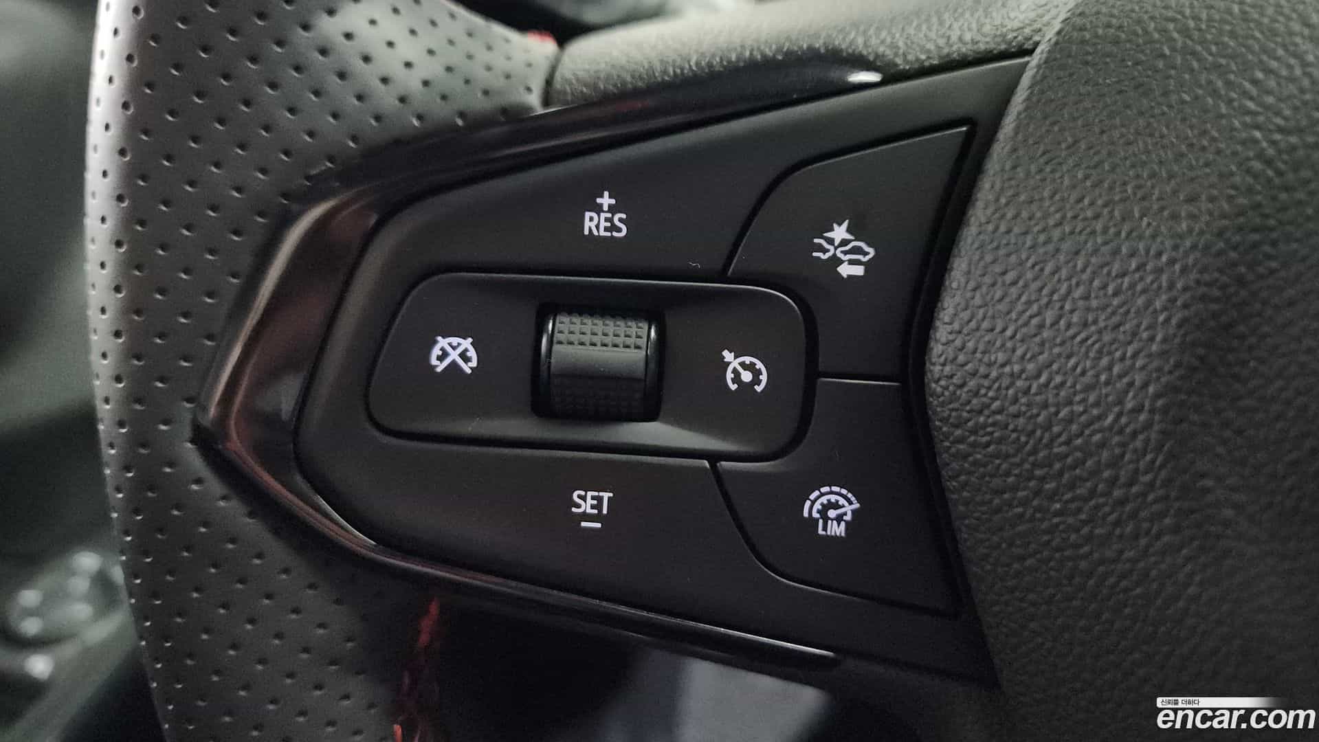 Trax Chevrolet 2025.2-OPTION-020