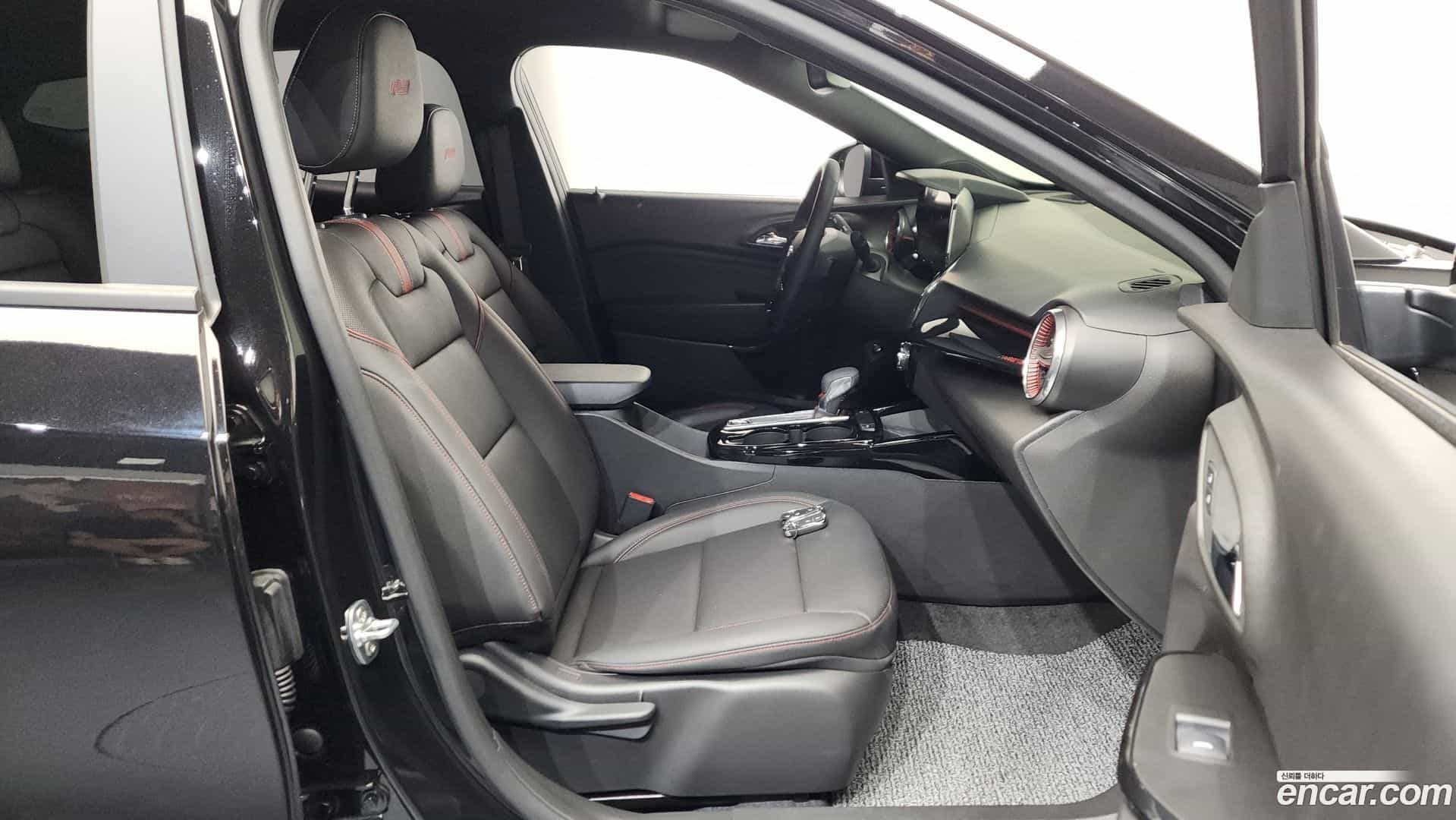 Trax Chevrolet 2025.2-INNER-036