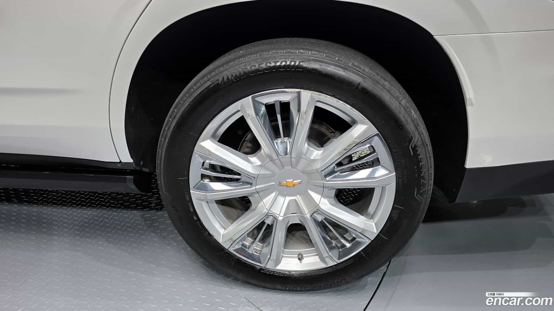 Tahoe Chevrolet 2022.9-OUTER-031