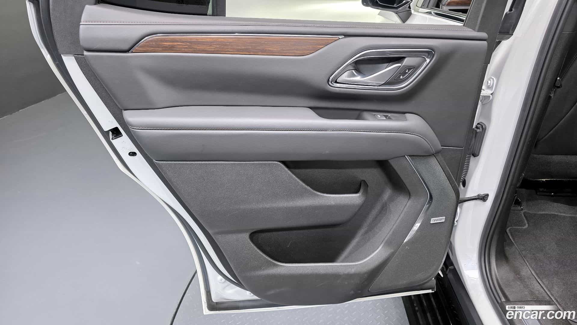 Tahoe Chevrolet 2022.9-INNER-035