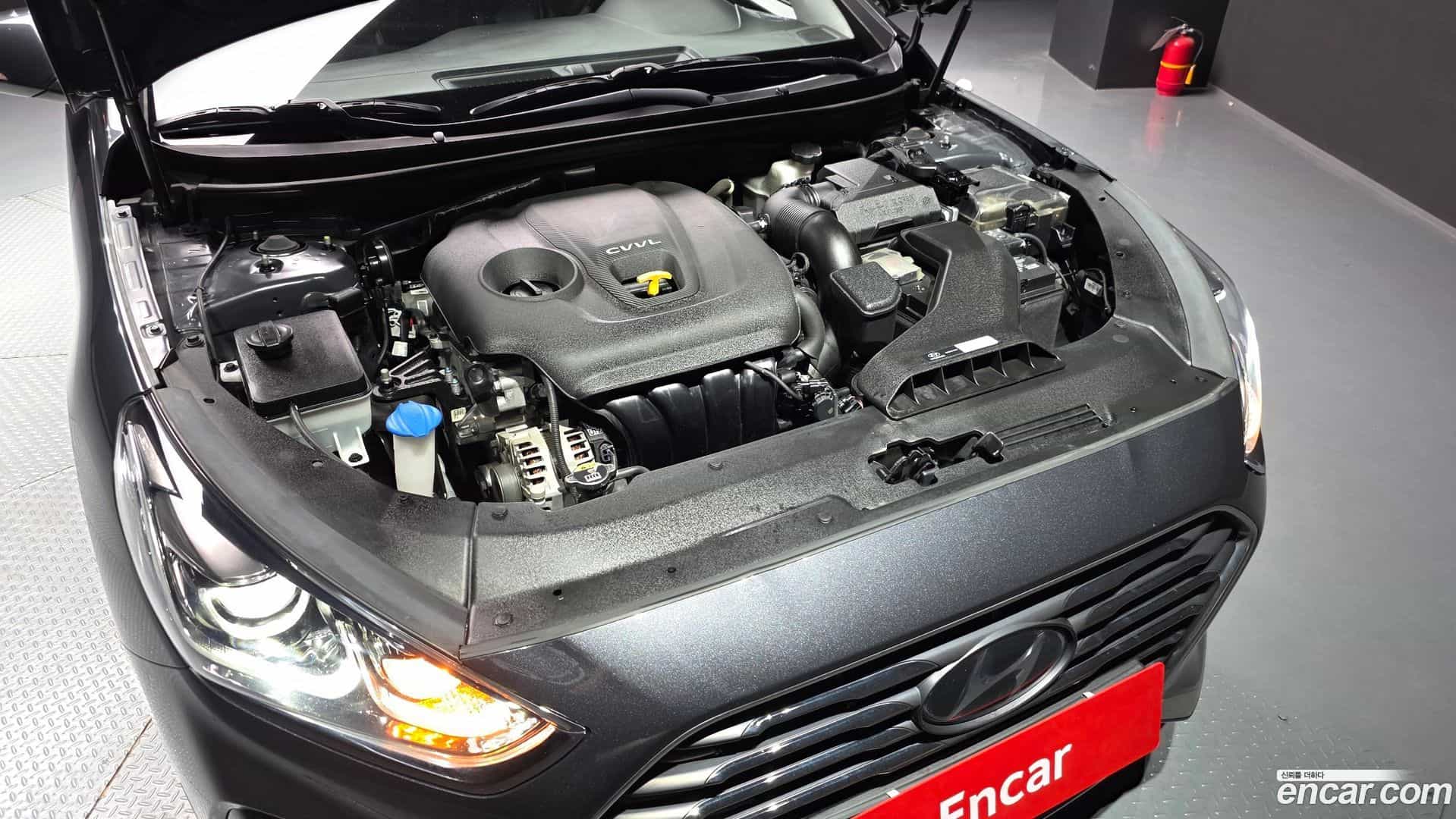 Sonata Hyundai 2018.10-OUTER-006