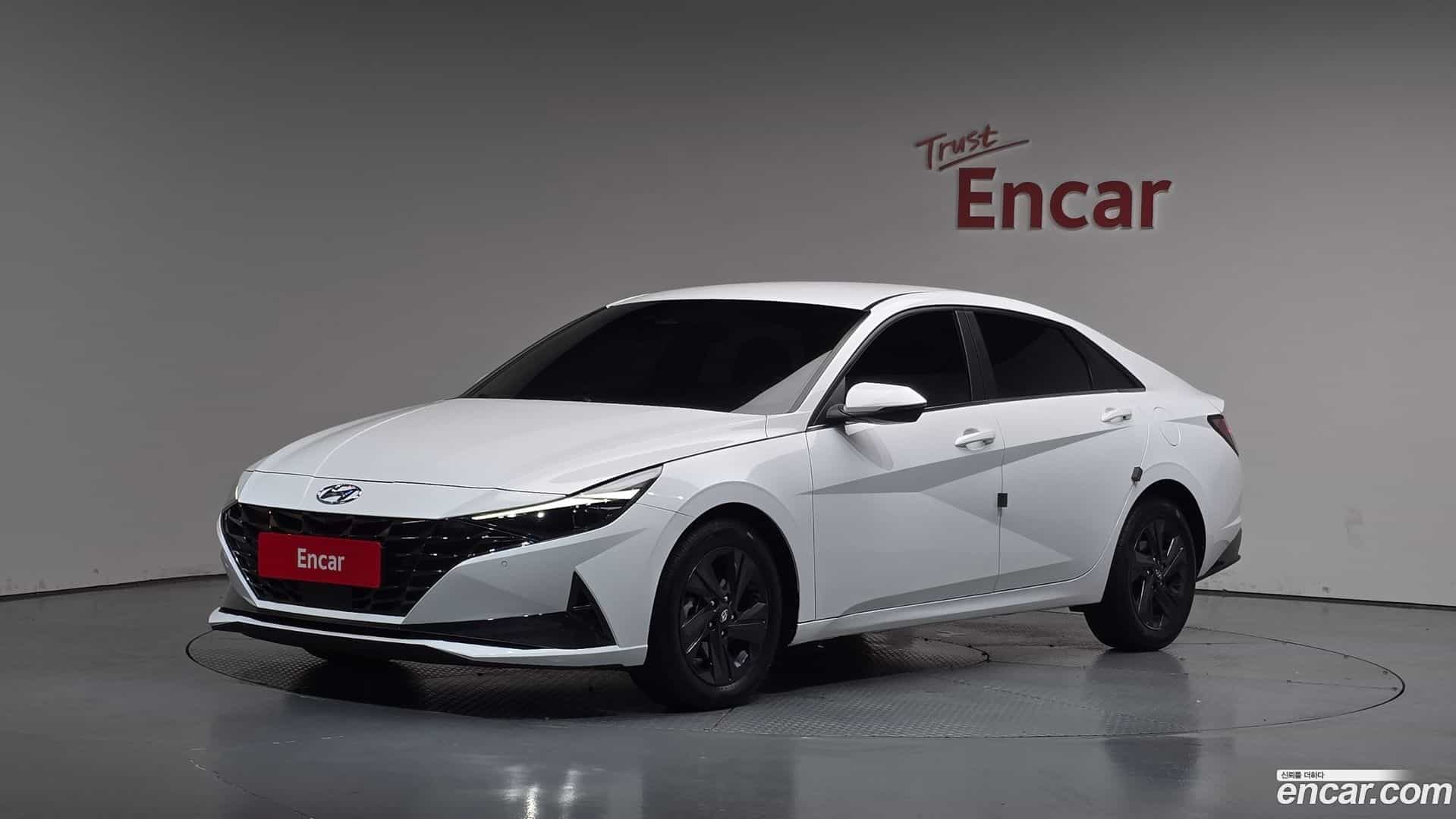 AVANTE Hyundai 2021.10-OUTER-001