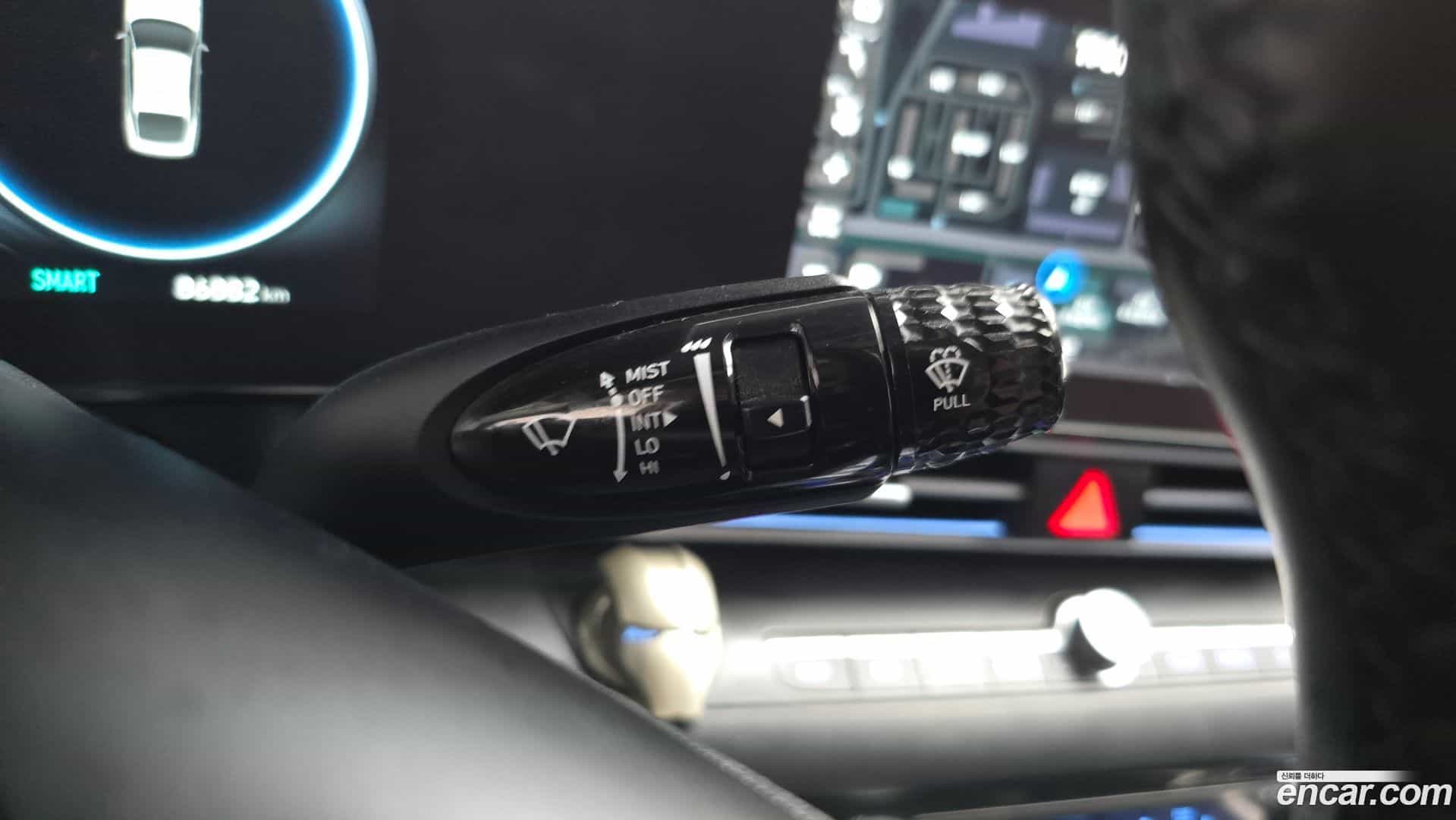 AVANTE Hyundai 2021.10-OPTION-045