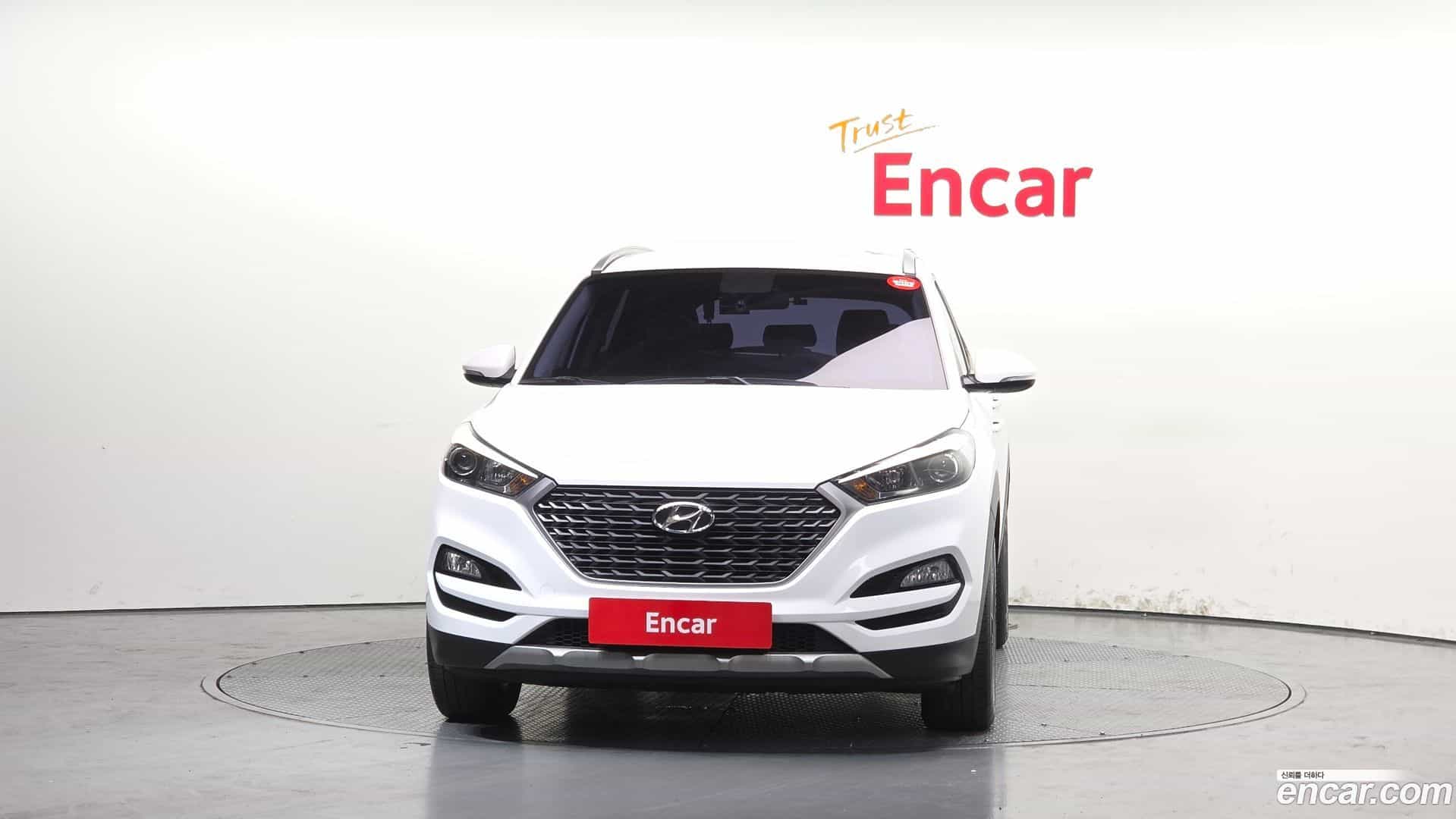 Tucson Hyundai 2016.9-OUTER-003
