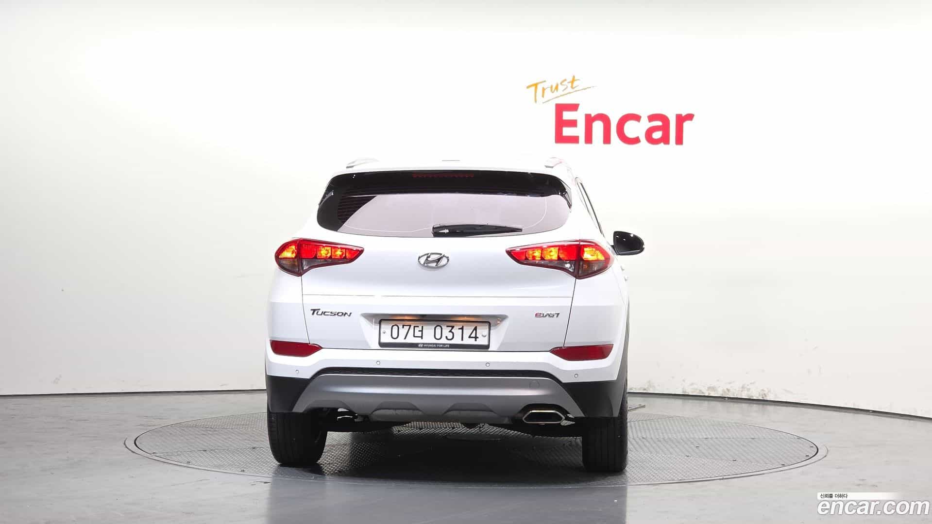 Tucson Hyundai 2016.9-OUTER-004
