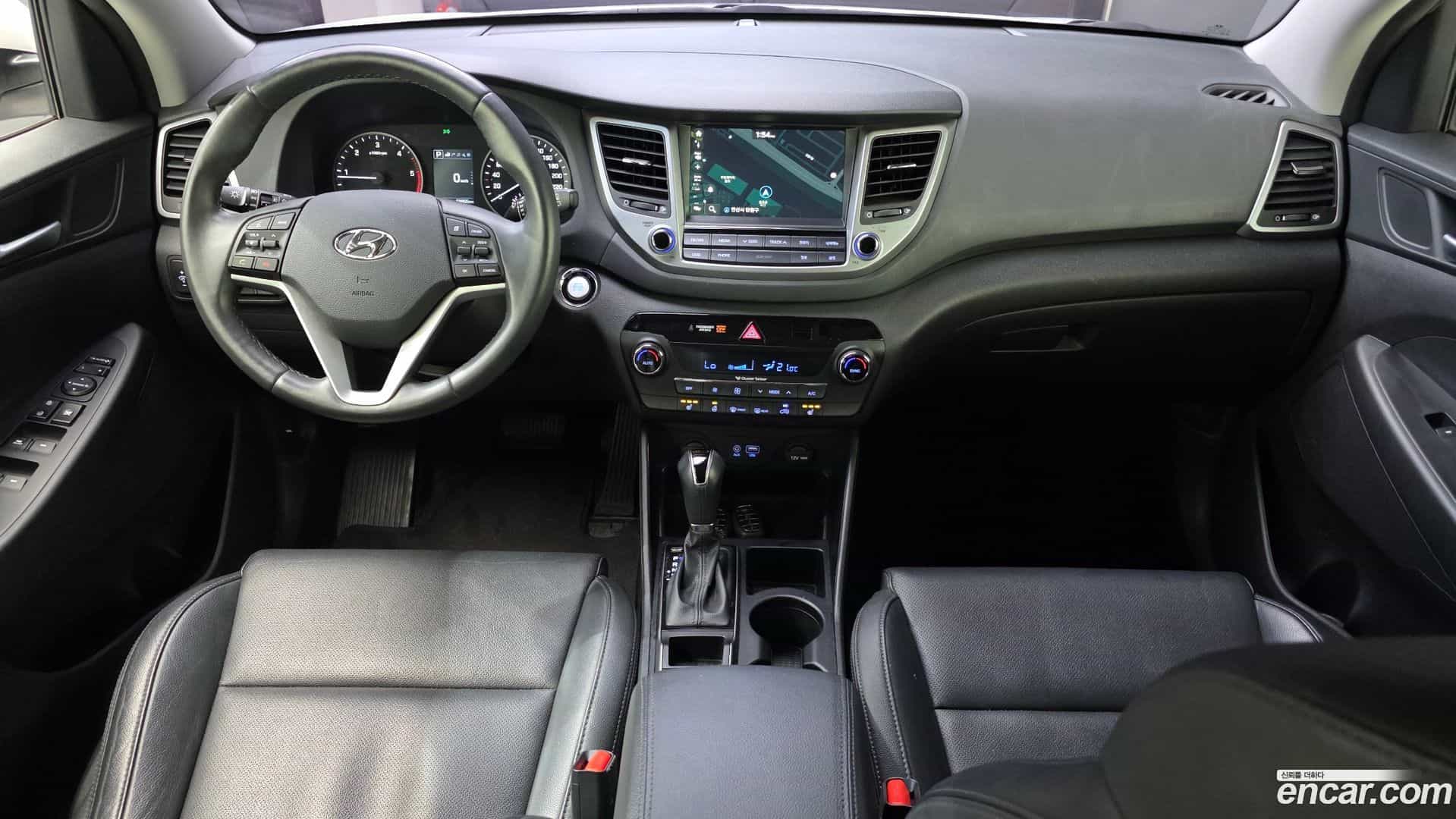 Tucson Hyundai 2016.9-INNER-007