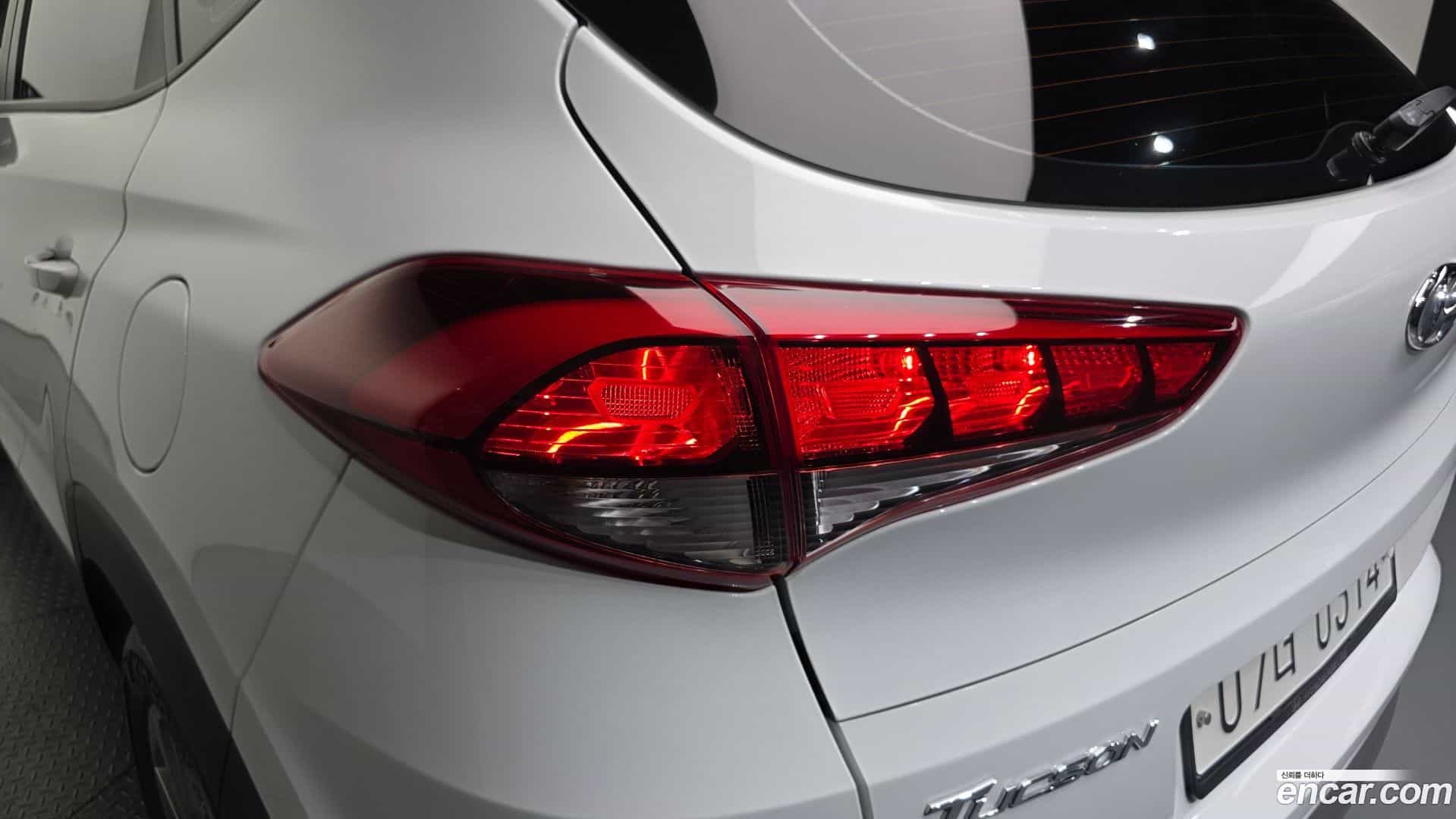 Tucson Hyundai 2016.9-OUTER-033