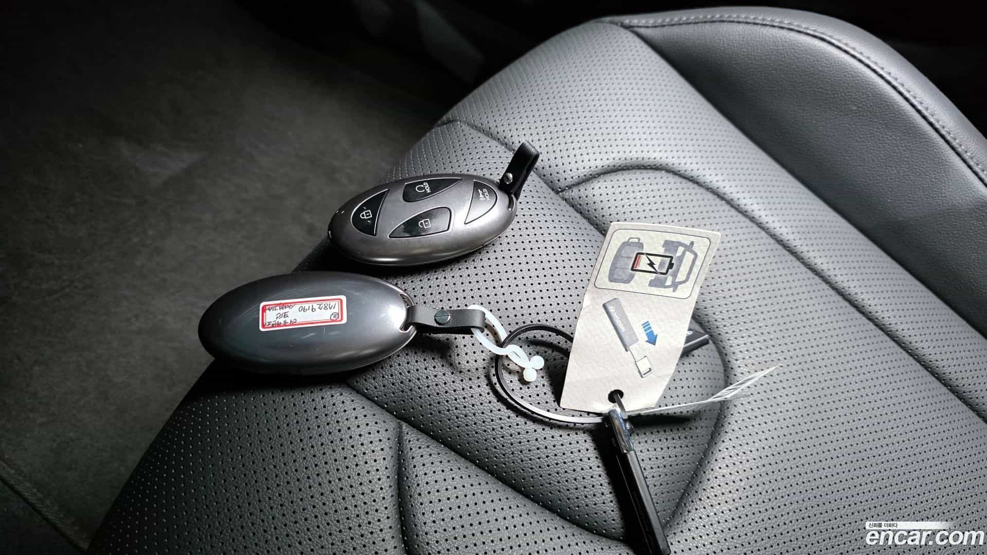 AVANTE Hyundai 2025.8-OPTION-043